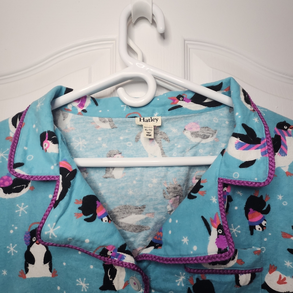 Penguin Print Womens Pajamas - Picture 2 of 8